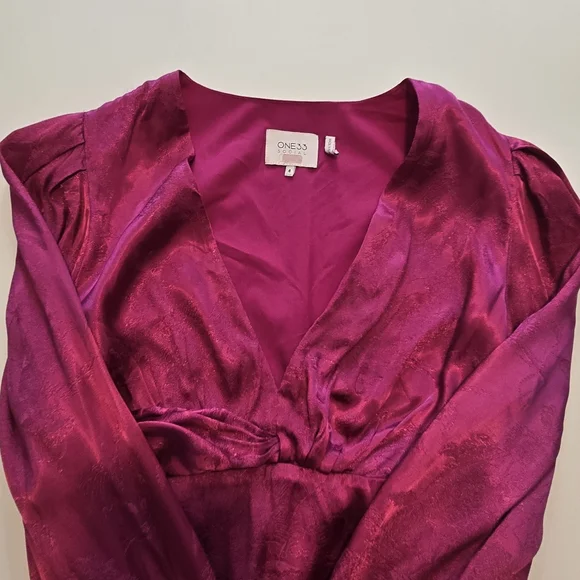 One33 Social Twist Front Cocktail Dress - Picture 6 of 11